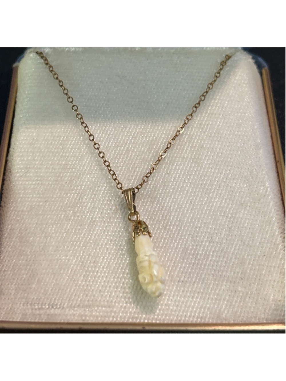 Women's Tradition Atlas 12kt GF carved bone Pendant Necklace 16”
